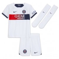 Billiga Paris Saint-Germain Achraf Hakimi #2 Barnkläder Borta fotbollskläder till baby 2023-24 Kortärmad (+ Korta byxor)